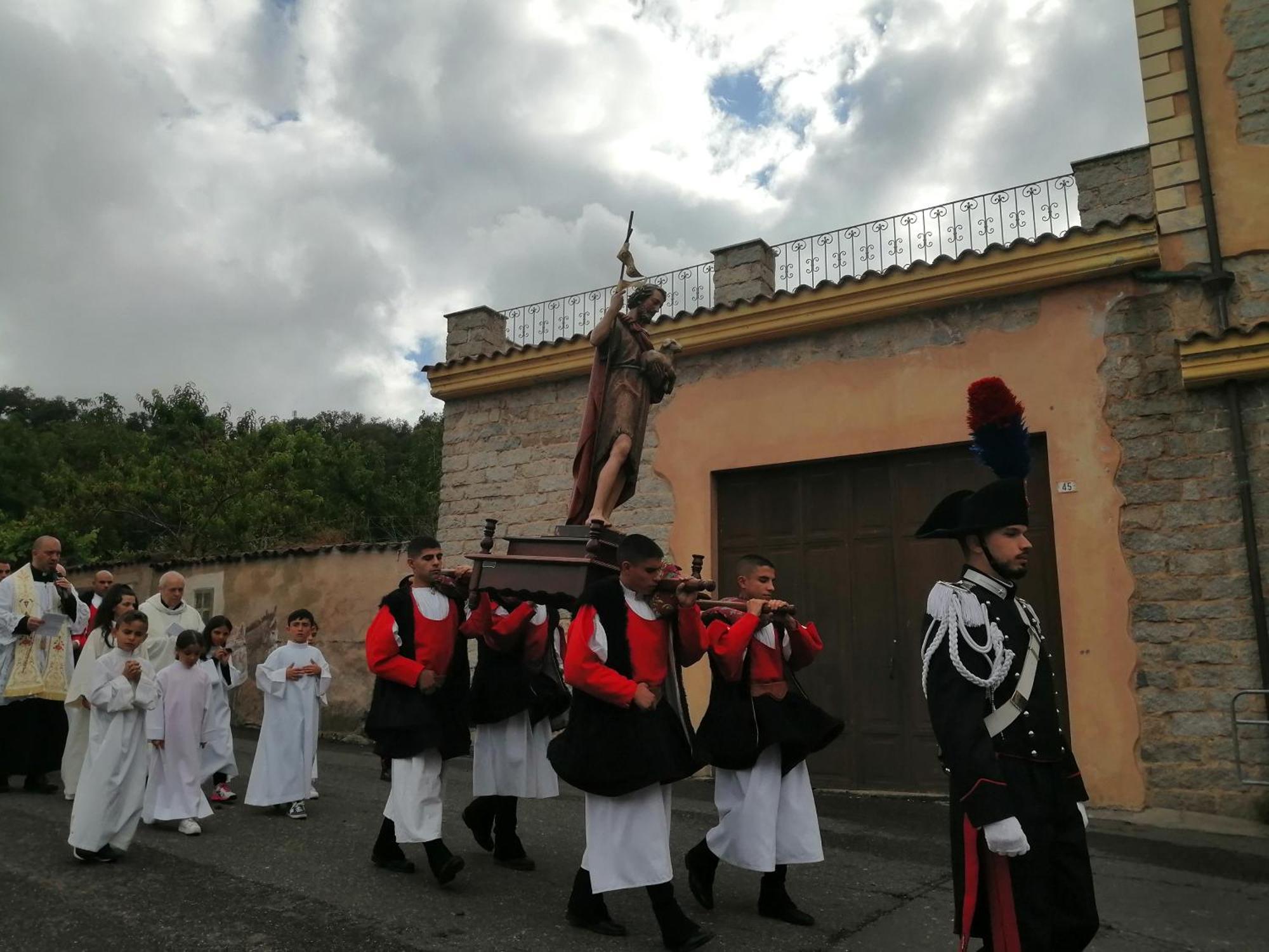 L Agrifoglio Di Rita Loddo Appartement Fonni Buitenkant foto